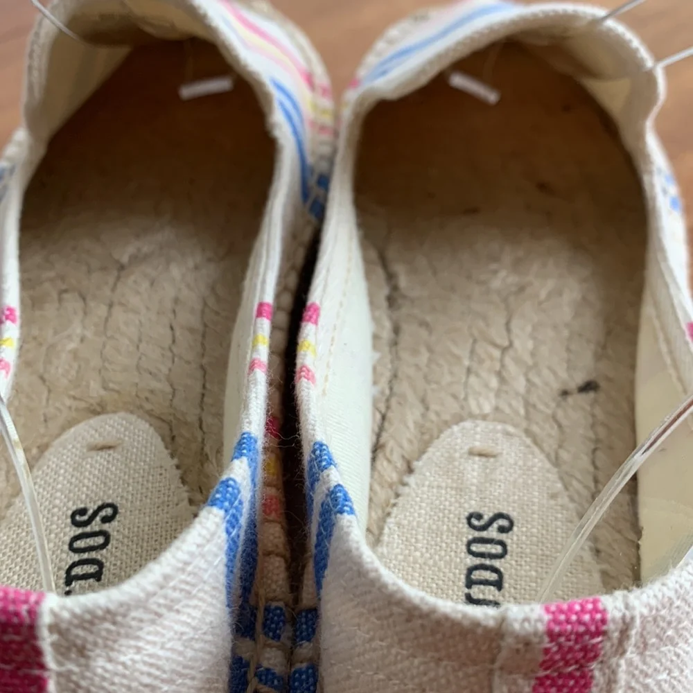 Soludos Shoes Stripe Rainbow Canvas Espadrilles Cream Multi 9 Beach Vacation
